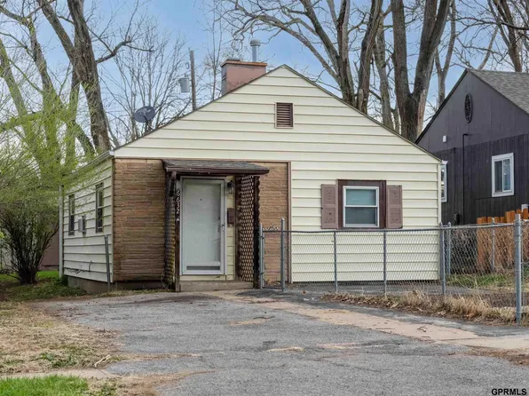 6632 Hamilton St, Omaha, NE 68132