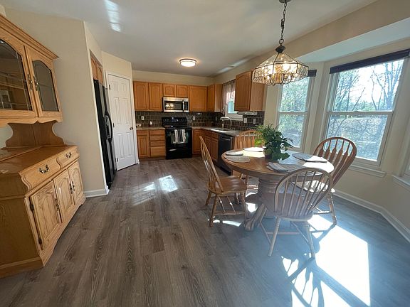 3rd image of 1143 Riverwalk Ct