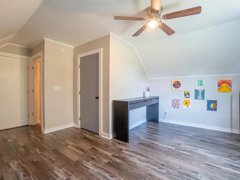 6609 Rock Ledge Rd — Photo 31