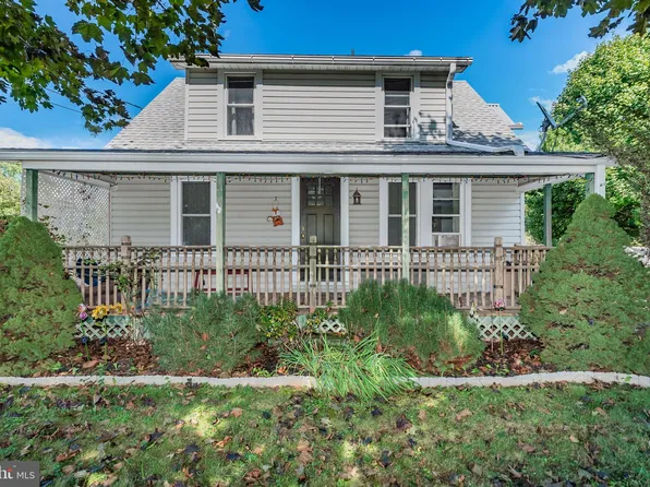 373 York Rd, Carlisle, PA 17013