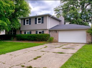 8607 Laverne Dr, Jeffersontown, KY 40299