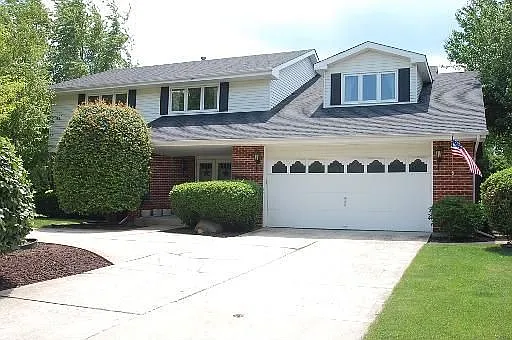 500 Leonard Ln photo 1