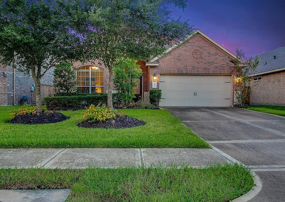 1st image of 24523 Via Salerno Ct
