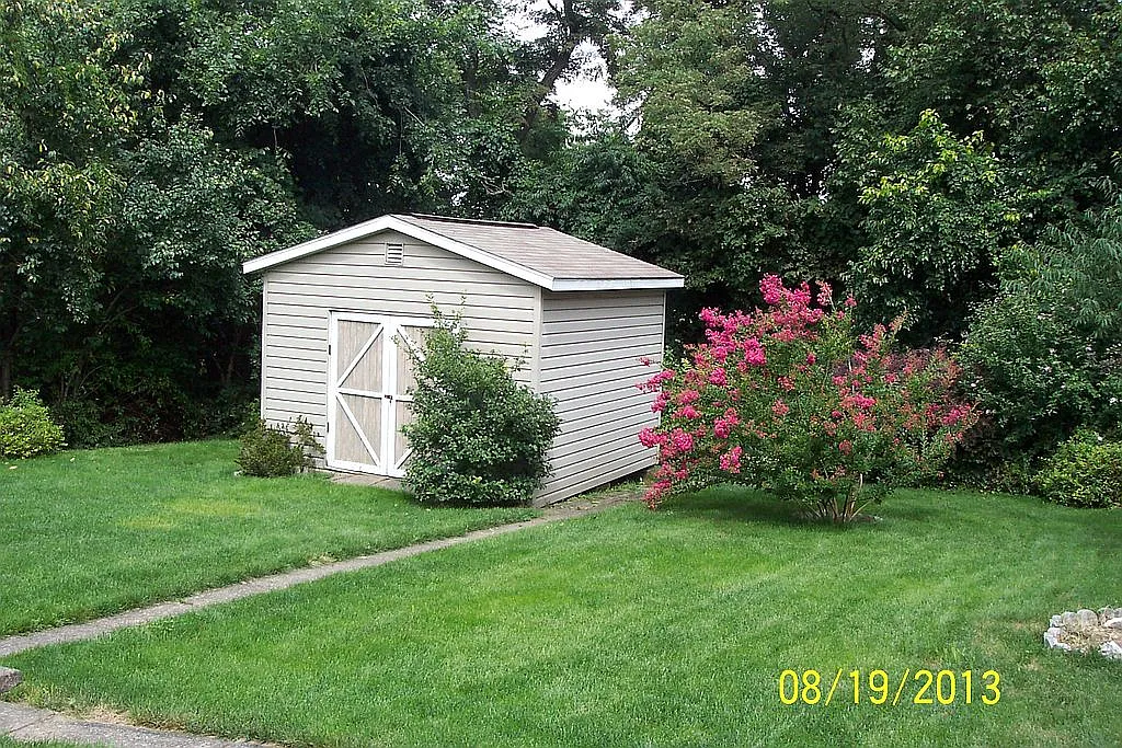 1017 Alquin St photo 1