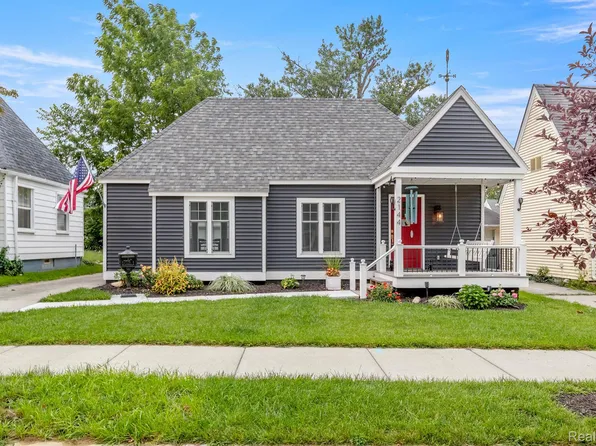 2144 Homeplace St, Dearborn, MI 48124
