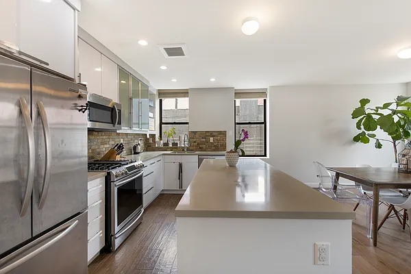 Rented by Compass | media 3