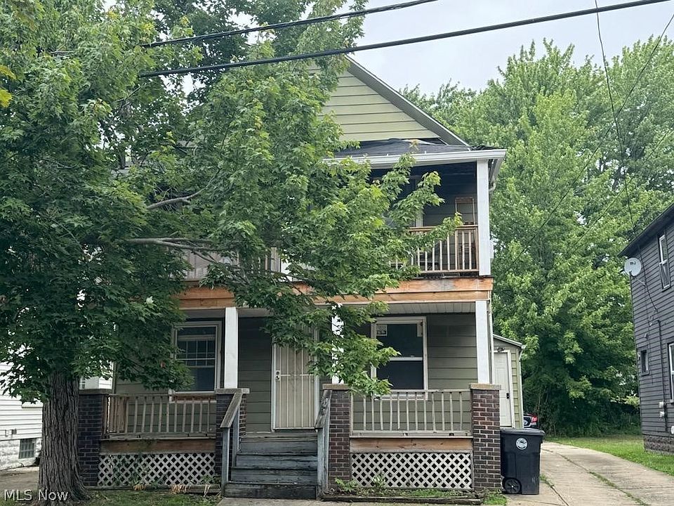 2nd image of 15827 Trafalgar Ave