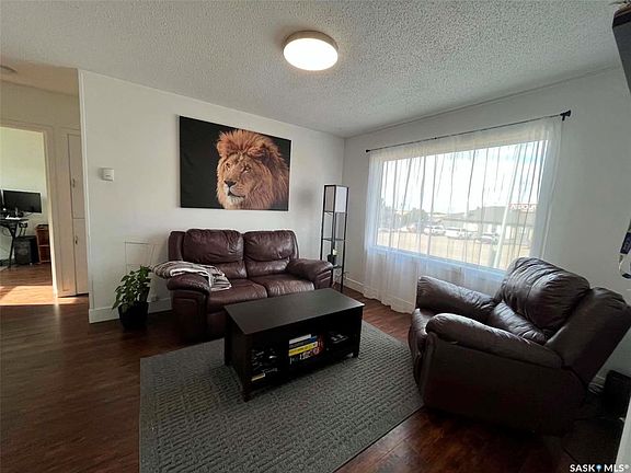 5th image of 41 Pacific AVENUE