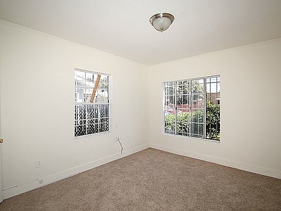 5th image of 6521 Raymond Ave
