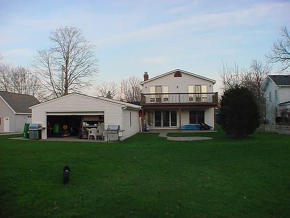 2nd image of 5880 Dubay St