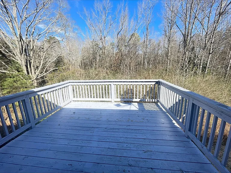 1068 S Gordon Rd SW — Photo 19