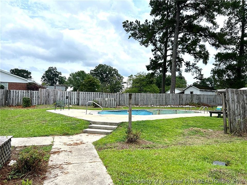 2nd image of 505 E Poplar St