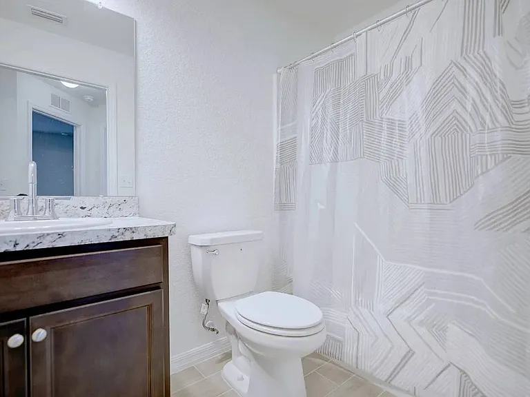 4548 Adrienne St — Photo 12
