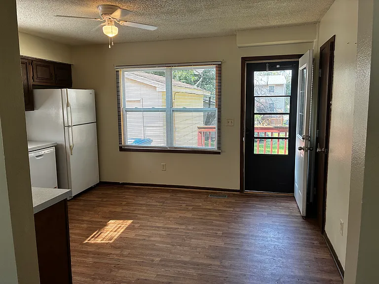 1205 Randolph St — Photo 5