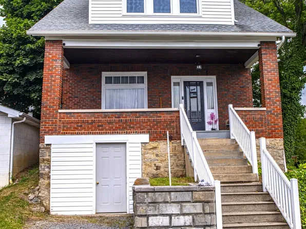 1010 26th Ave, Altoona, PA 16601