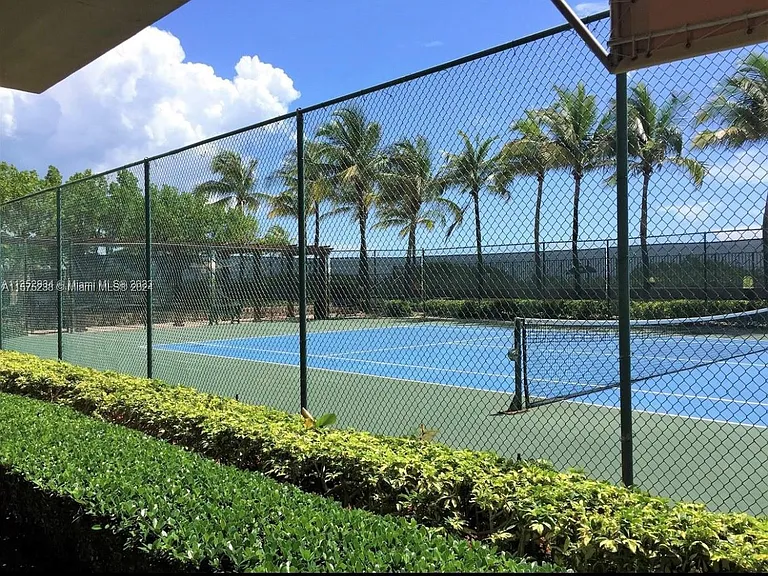 2080 S Ocean Dr #401 — Photo 31