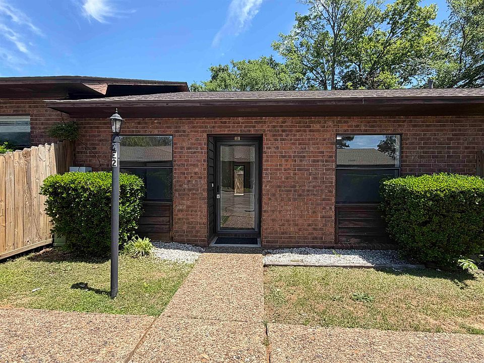 1st image of 301 Hammond Dr APT E2