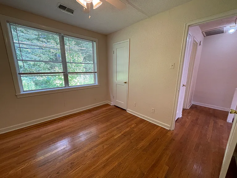 1623 Valley Ave — Photo 62
