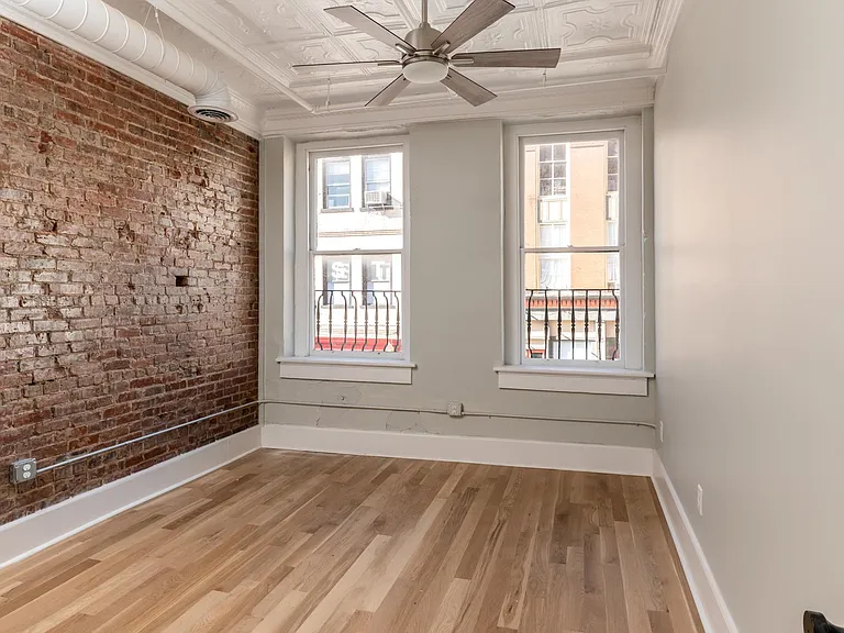 140 N Jackson St #2 — Photo 11