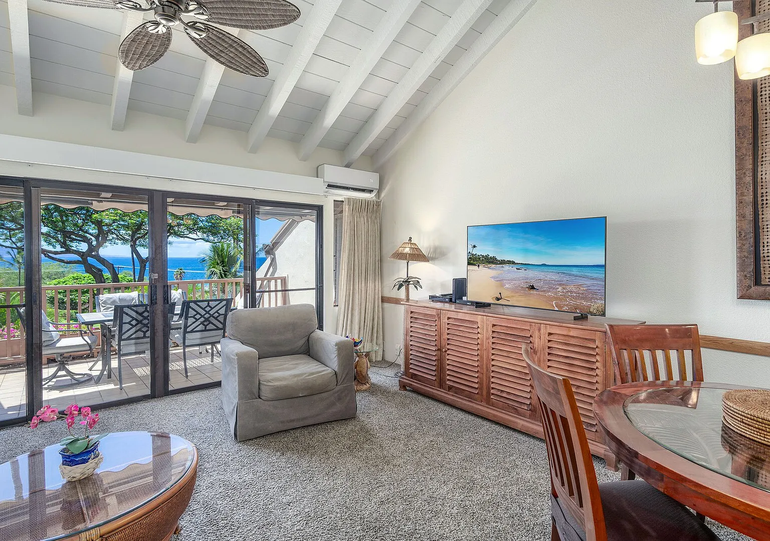 Maui Kamaole G-202 - Spectacular Views, Updated and Elegant, Wi-Fi & — Photo 2