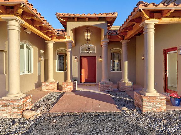 3rd image of 30 Camino Del Torreon