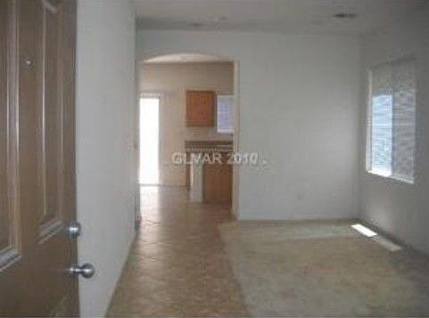 2nd image of 911 Shining Rose Pl