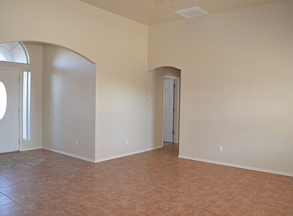 4th image of 4555 Mesa Central Dr
