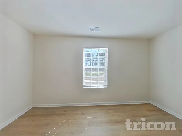 2503 Trollinger Dr — Photo 6