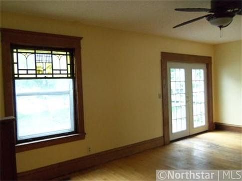 5th image of 4204 Park Ave