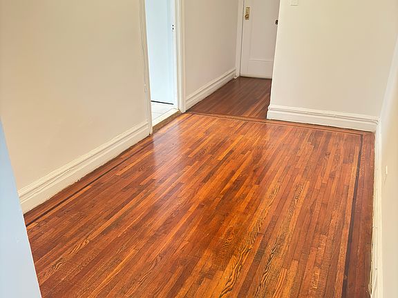 4th image of 141-25 Northern Blvd APT B1