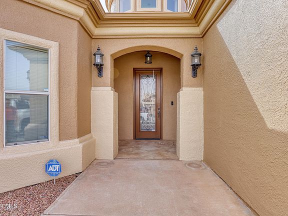 4th image of 11537 Porfirio Payan Dr