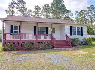 668 Westwood Rd, Southport, NC 28461