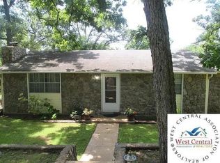 26053 Santa Barbara Dr, Edwards, MO 65326