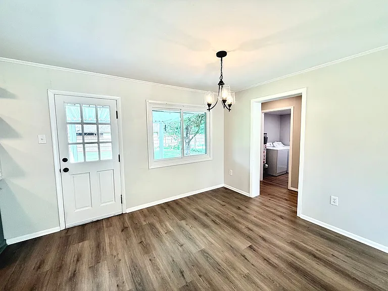 2235 E Contour Dr — Photo 7