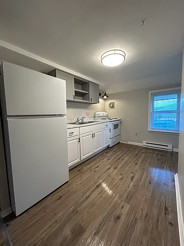 104 North St #B Photo 1