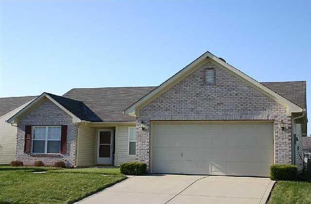 1st image of 704 S Treyburn Lakes Way