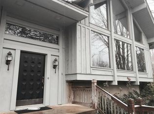 110 Overlook Dr, Gainesville, GA