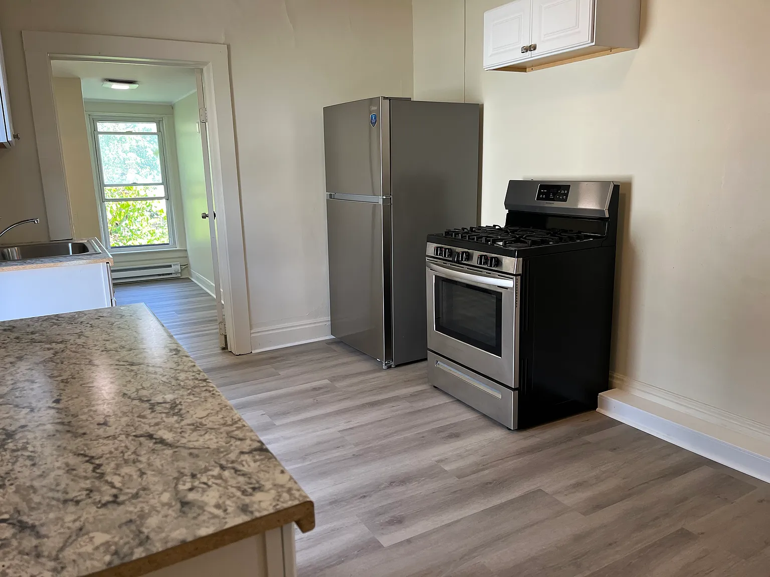 2 bed, $1,750 — Photo 4