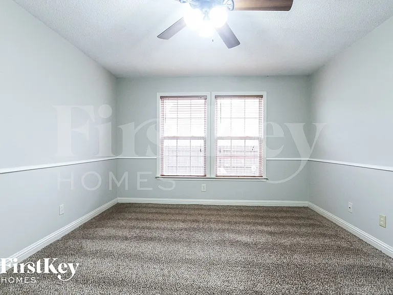 8340 Weathervane Cir — Photo 6