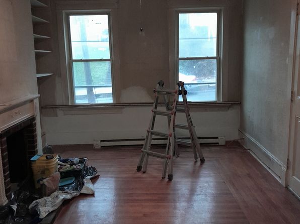 712 Mahantongo St #1