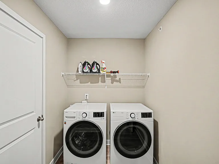 13860 Kaylemore Trl — Photo 21