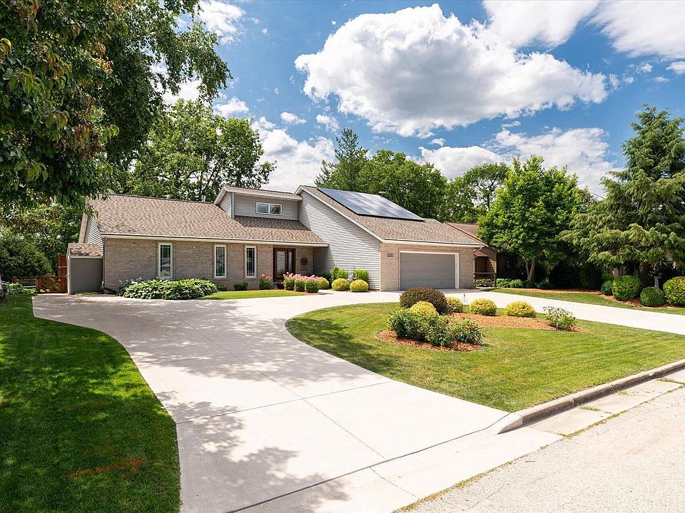 1st image of 2529 Baumgartner DRIVE
