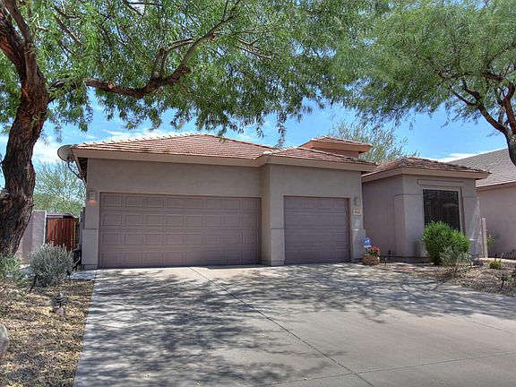 3rd image of 7061 E Casa Requena Dr