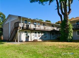 26 Bostwick Arms #26, New Milford, CT 06776