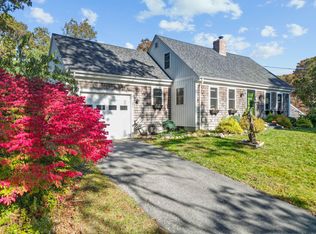 18 Carlton Rd, Bourne, MA 02532