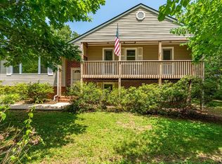 787 Woodlawn Trl, Appomattox, VA 24522