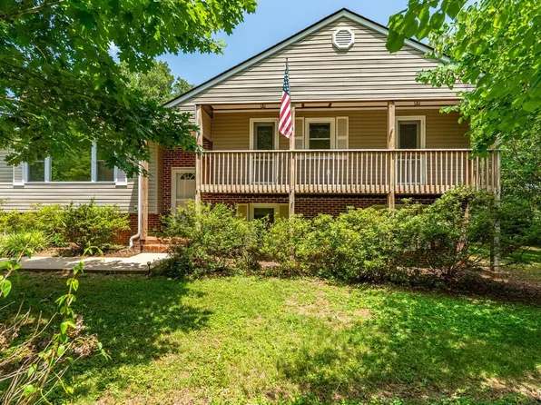 787 Woodlawn Trl, Appomattox, VA 24522