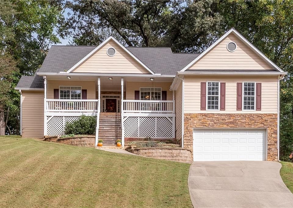 1st image of 8435 Lanierland Farms Dr