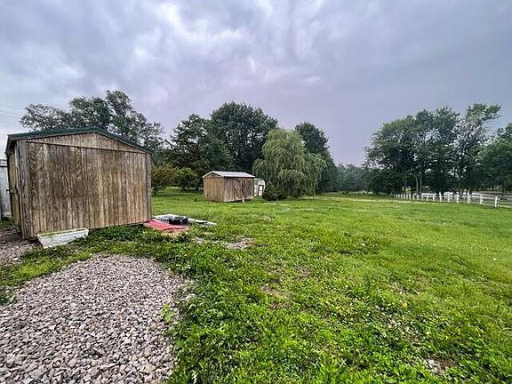 2nd image of 12255 N Highway 1247