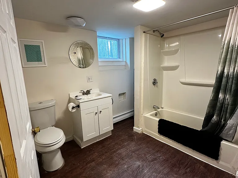 335 Academy Ave #1 — Photo 8